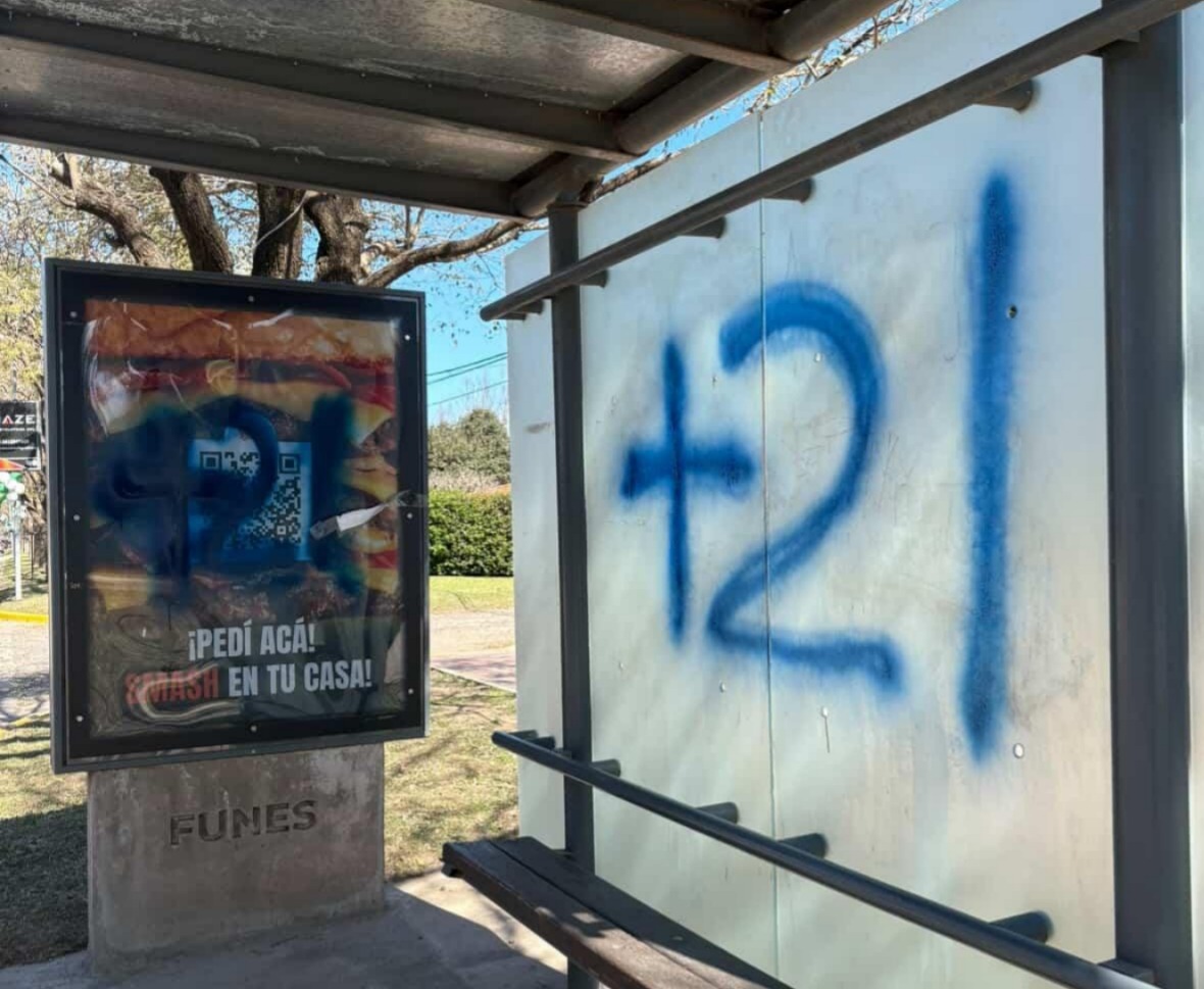 Fin a las pintadas en Funes: Santa Fe dejará dos años sin ir a la cancha a los que vandalicen espacio público